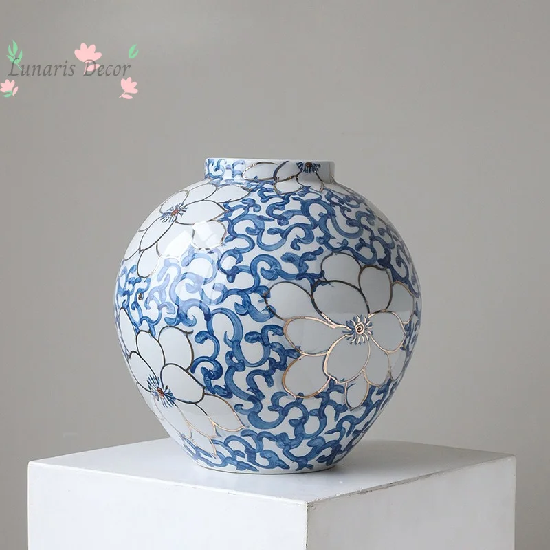 Ceramic vase blue and white porcelain ornament light luxury Chinese round flower ware
