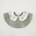 Grey green floral