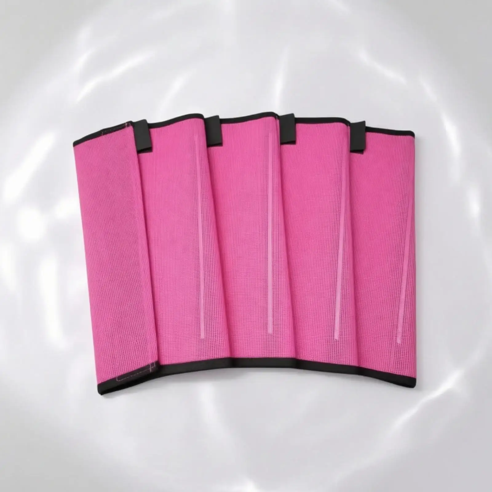 Lightweight Polyester Horse Leg Guard Wrap with Black Trim for Pasture Turnout and Stall Care