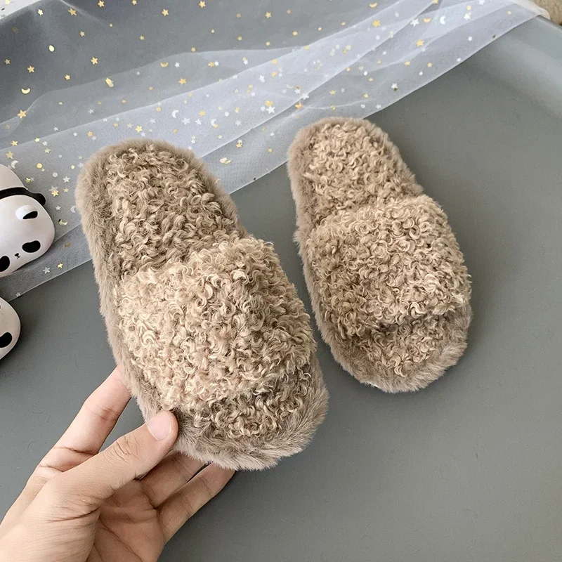 2024 Children Keep Warm Slippers for Girl Winter New Fashion Korean Style Anti-slippery Outside Casual Versatile Chic Plush Shoe