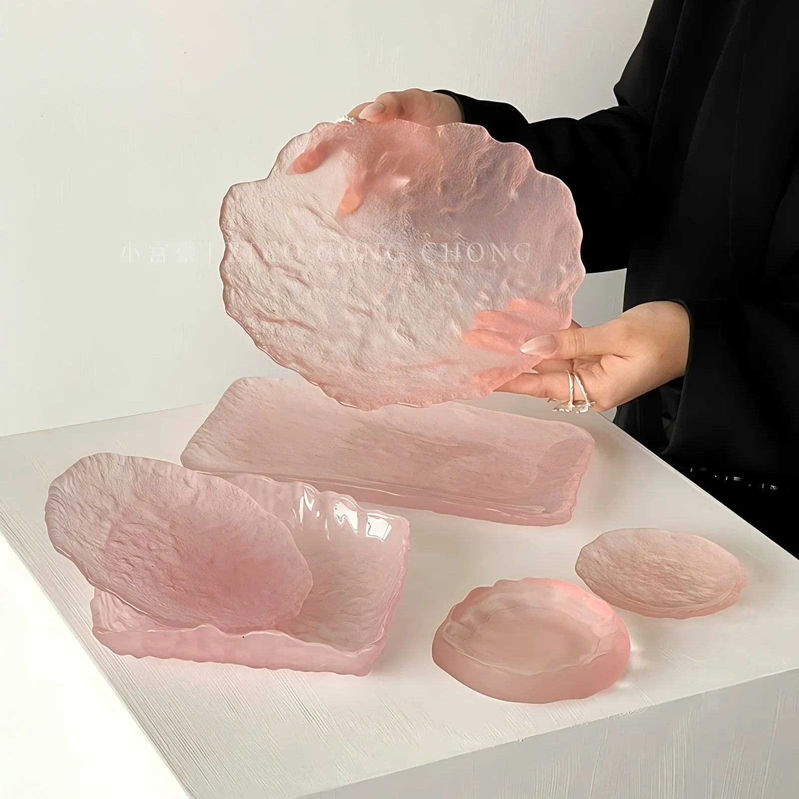 

Ins-Style Irregular Glacier Glass Fruit Plates, Cake & Dessert Dishes, Seasoning Dishes, Snack & Treat Plates, Pastry Plates