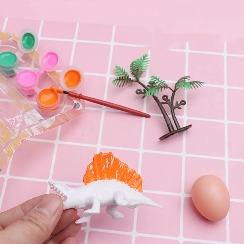 2Pcs Children Painting Toy Handmade DIY Painting Plaster Doll Cartoon Dinosaur Colouring Dinosaur Egg Colouring Toys