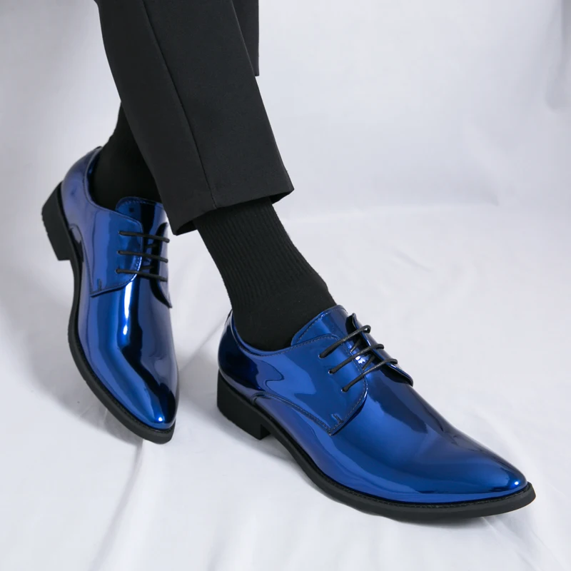 Fashion New Men Lace Up Banquet Wedding Blok Leather Shoes Brand Autumn Men Patent Leather Business Formal Pointed Leather Shoes