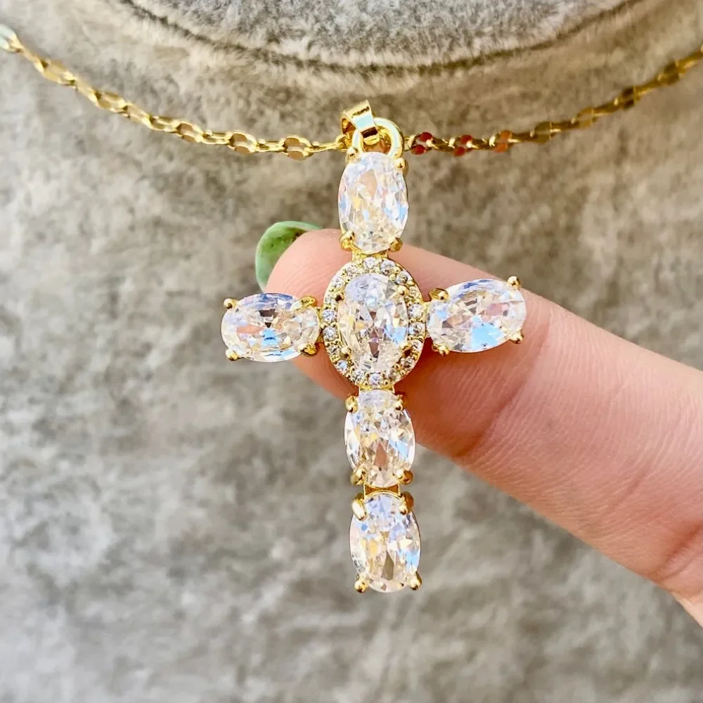 Mehrfarbige CZ-Stein-Anhänger-Kreuz-Halskette, Regenbogenfarben, zierliche Pave-Kreuz-Halskette, Neon-Schmuck für Frauen, Halloween-Geschenk – Detail 12