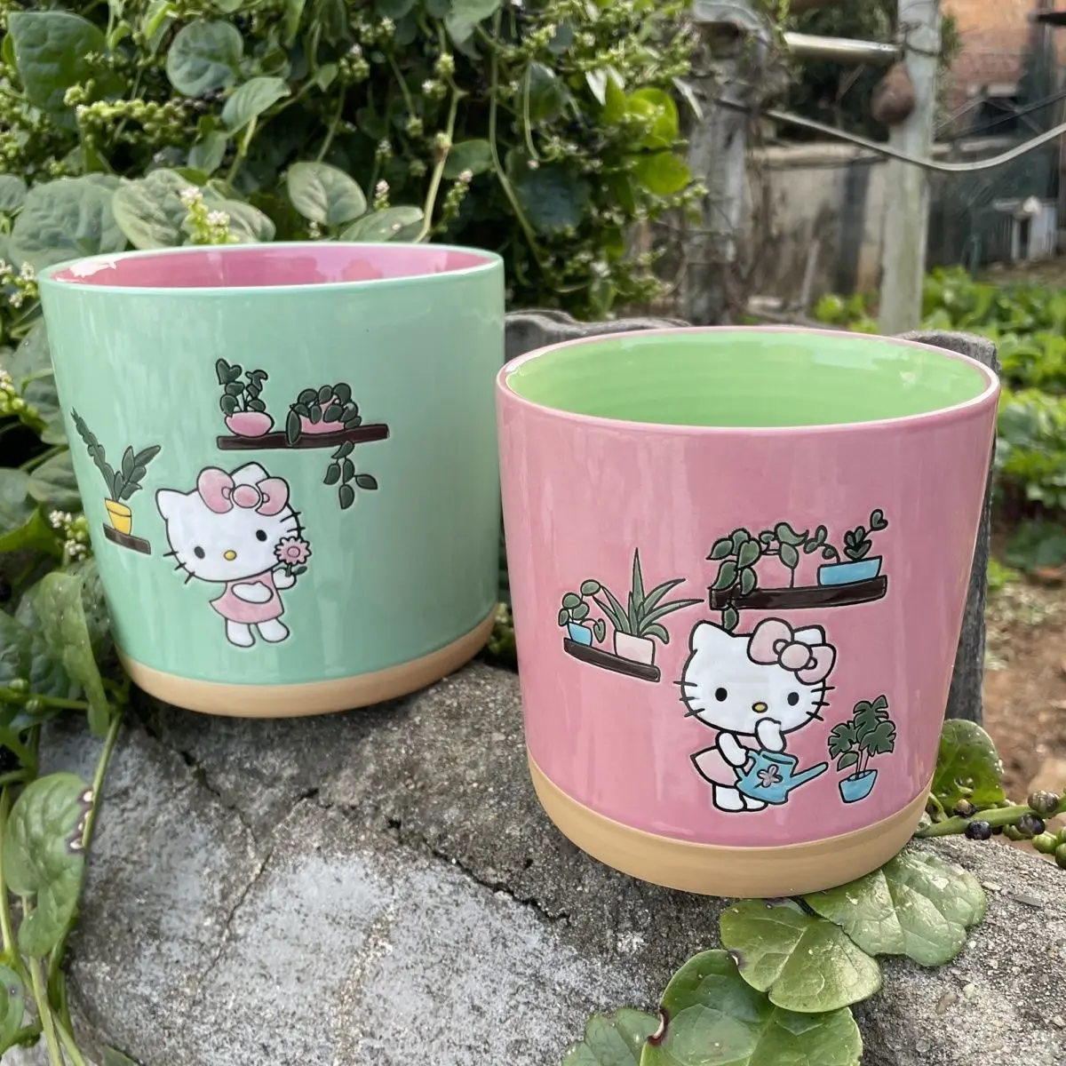 

Sanrio Kawaii Hello Kitty Ceramic Decorations Flowerpot Anime Cartoon Fashion Kitchen Chopsticks Spoon Storage Bucket with Holes