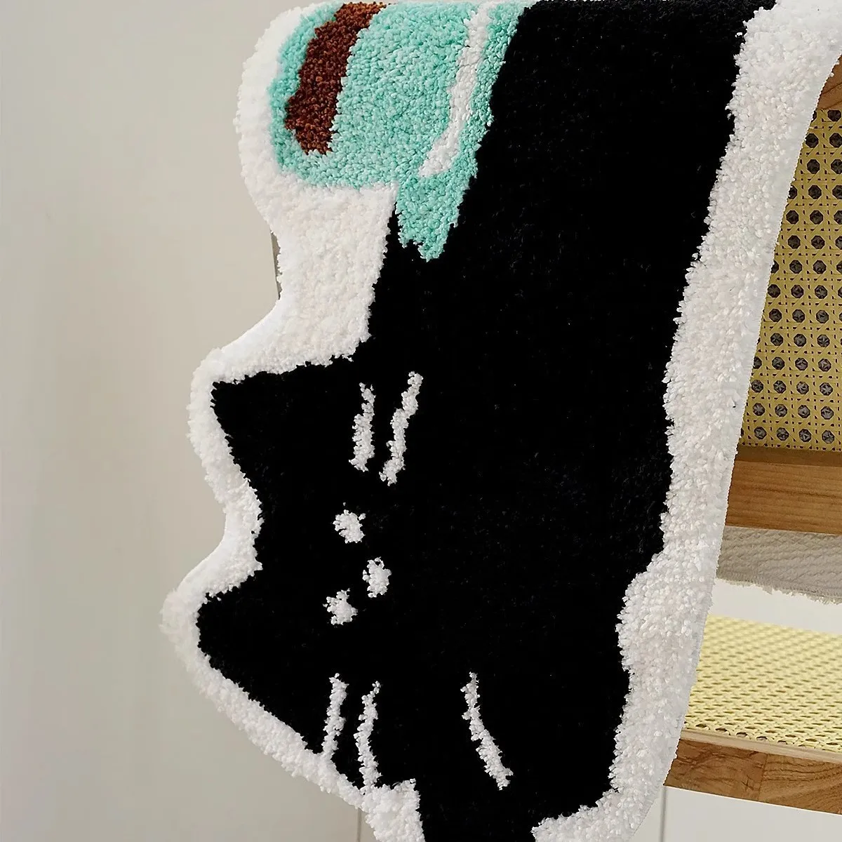 حصيرة أرضية لطيفة على شكل قطة سوداء مع تصميم فنجان القهوة سجادة ناعمة متدفقة لمنطقة أريكة السرير سجاد ماص مانع للانزلاق ممسحة