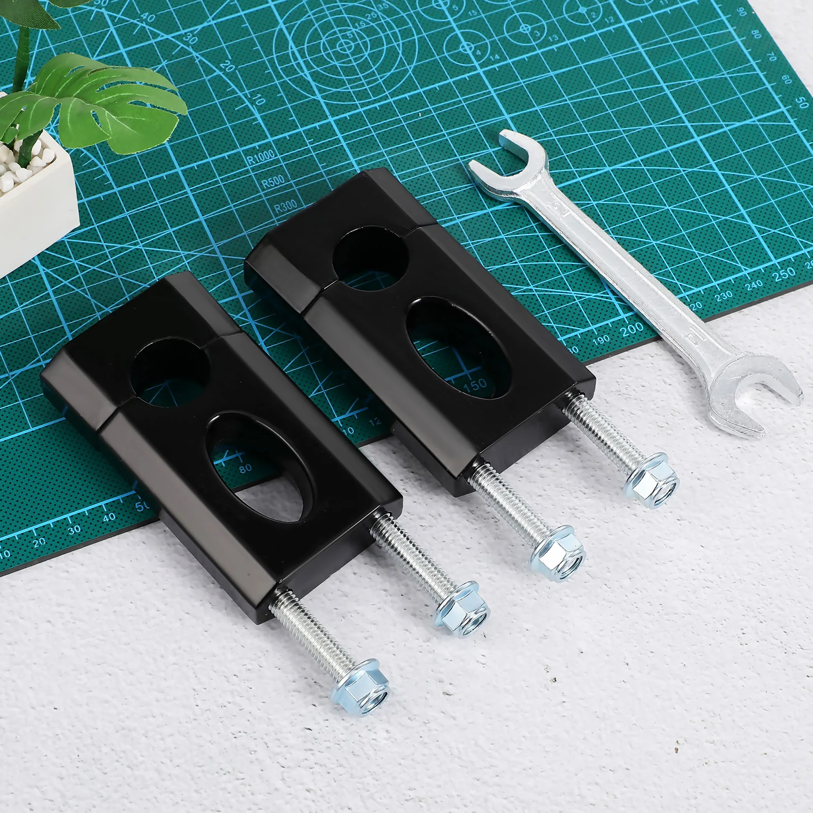 

1 Pair Motorcycle Riser Clamp Metal Dirt Bike Handlebar Risers For Pit Bike Handlebar Height Adjuster Motorcycle Accessories