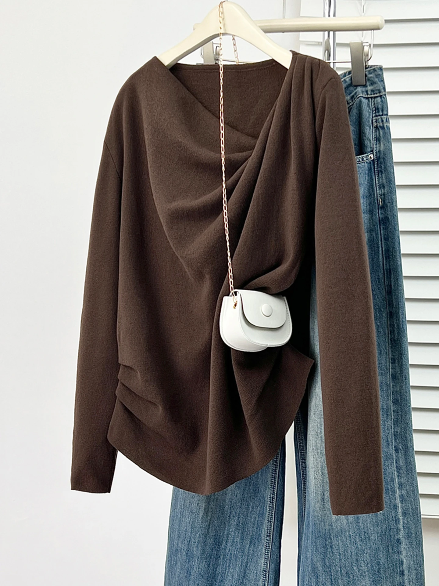 

Slimming Knitted Long Sve Top with Pleats And Asymmetrical Waist Design for Women Spring Season plus Size Korean Sle Com...