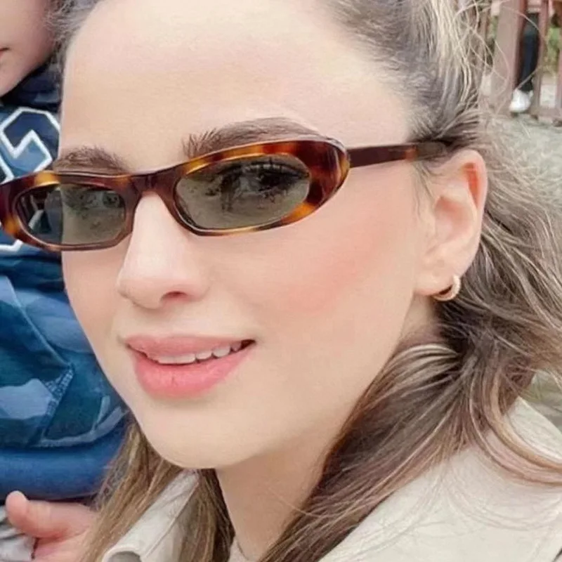 

MotorcycleSmall Frame Sunglasses INS Women Cat Eye Sun Glasses New Classic Narrow Frame Retro Elliptical Driving Goggles Unisex