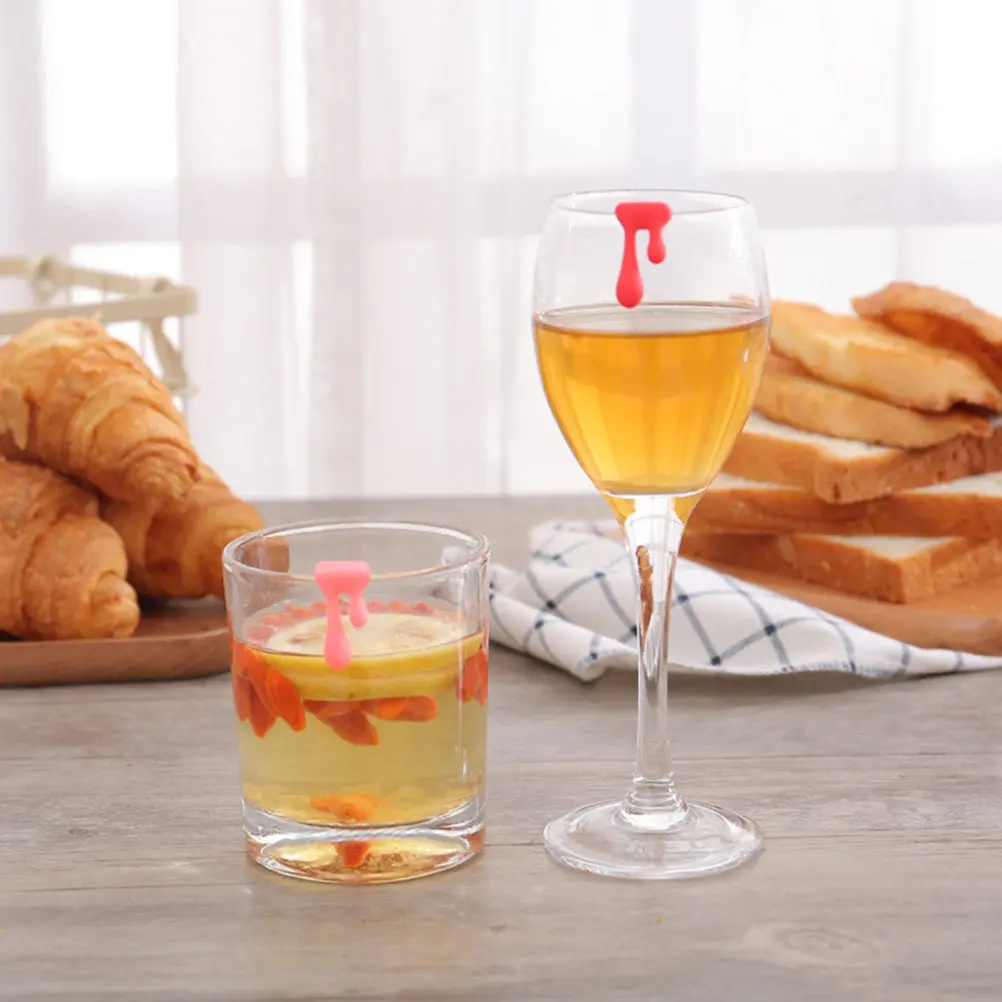 6Pcs Food Safe Silicone Wine Glass Markers Water Drop Shape Festive Party Favor Glass Charm Drink Identifier Reusable Cup Sign