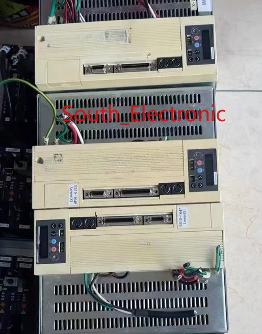 DV8C500SDGB  servo driver ,  In good working condition, free shipping