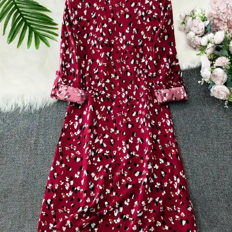 

Женское винтажное шифоновое платье больших размеров с цветочным принтом | А-силуэт с V-образным вырезом и застежкой на талии, модный элегантный вид, уменьшающий возраст