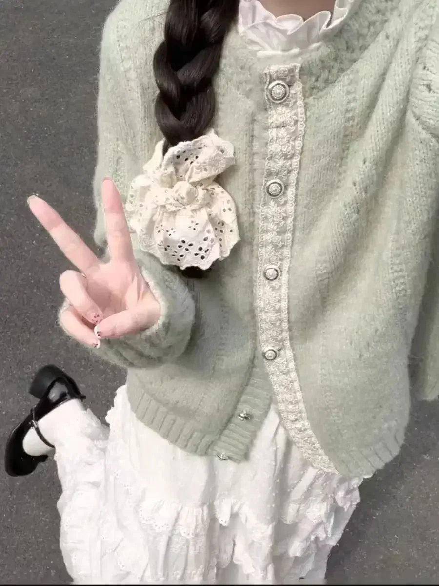 Green lace design knitted sweater cardigan for women 2024 new autumn art retro lazy jacket top