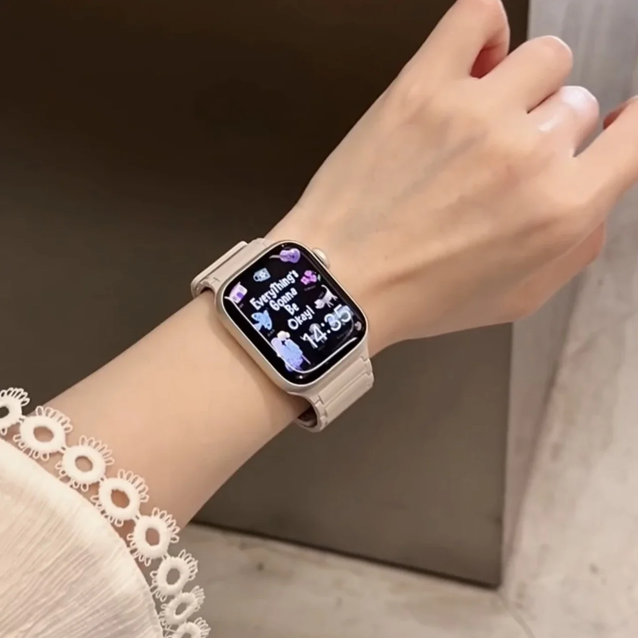 Magnetic strap Correa Nice for Apple Watch strap series Ultra 10/9/8/7/6/5/4/3/2/1 SE 38mm 40mm 41mm 42mm 44mm 45mm 46mm