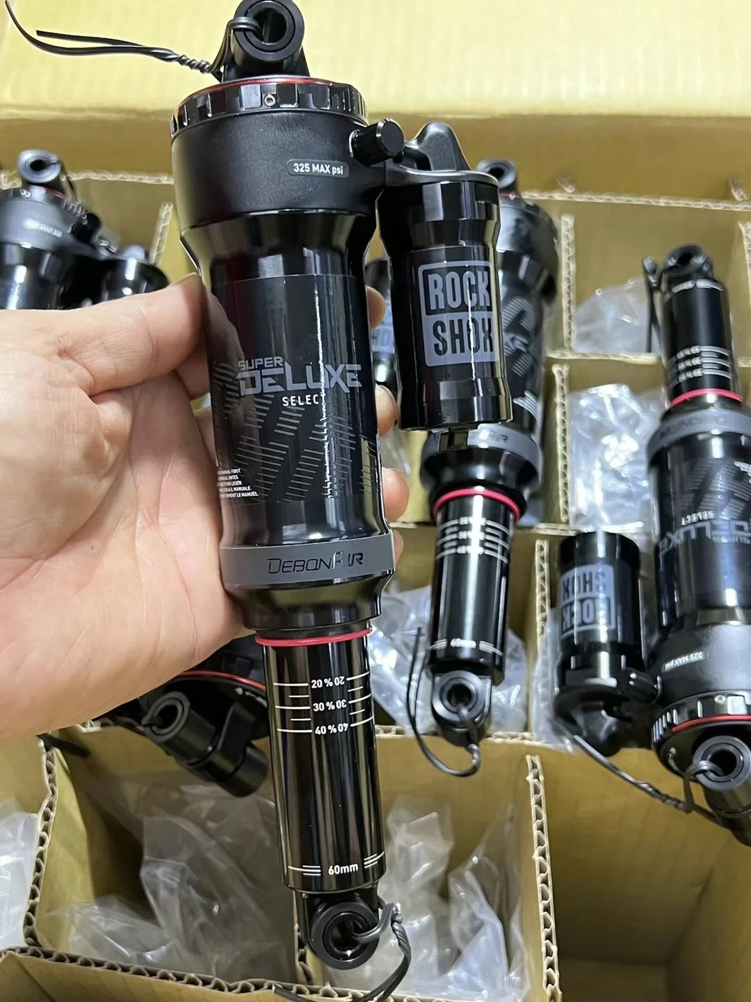 Rockshox super deluxe select 230X60 AIR REAR SHOCK Suspension