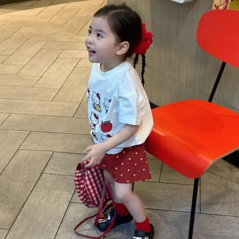 حار مرحبا كيتي الاطفال الكرتون تي شيرت سانريو فتاة القطن قصير الأكمام Kawaii موضة الترفيه لينة ملابس الصيف فضفاضة جديدة