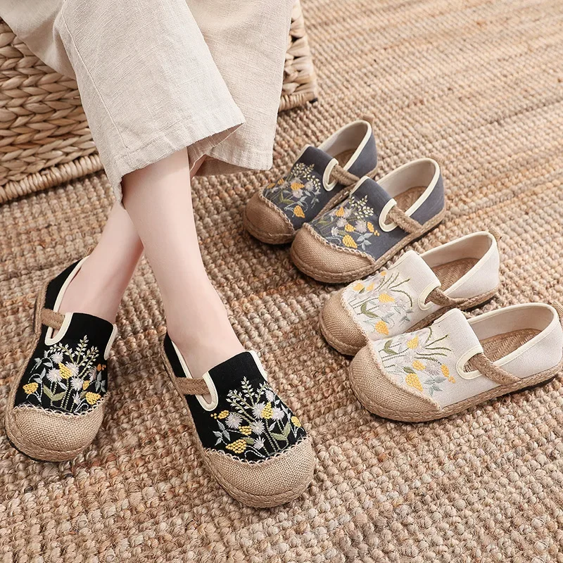 Flower Embroidered Women Handmade Linen Cotton Espadrilles Loafers Comfortable Sneakers Casual Walking Shoes 35-40 2024