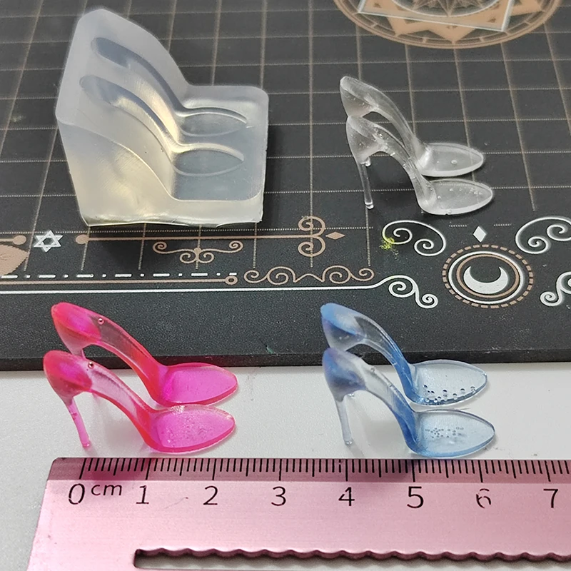 Potter Clay Dolll  Crystal UV Gule High-Heel Bottom Shose Silicone Mold