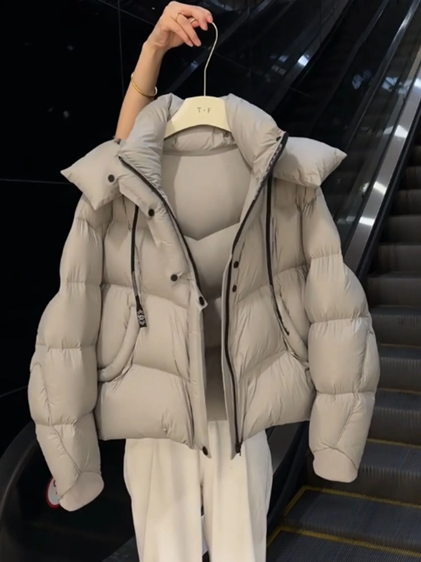 

Unique ort ey Women's down Jaet Winter 2025 New Korean Sle Bread Coat Thi Outerwear Ci Casual Long Sve Zipper