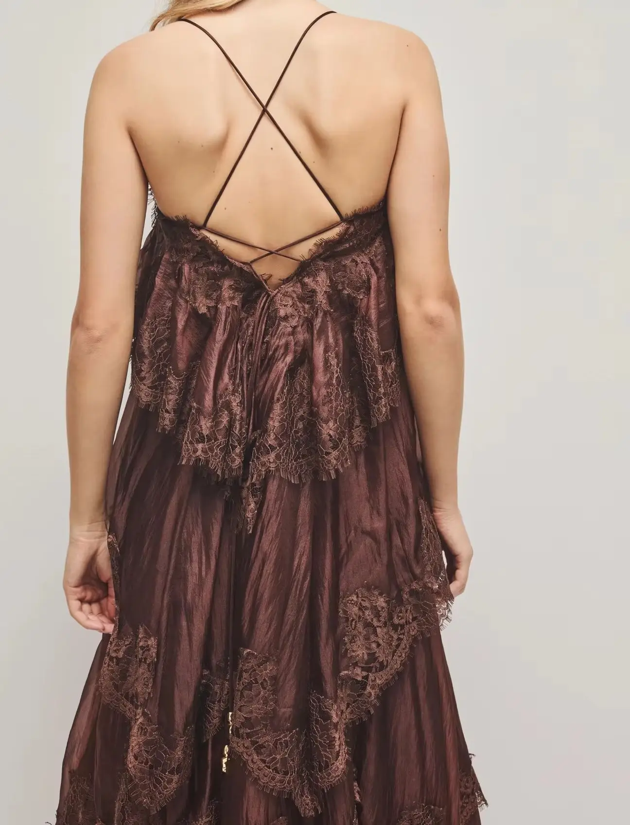 2026 Women Lace Layered Sling Robe Backless Square Collar Sleeveless High Waist Elegant Ladies Maxi Dress