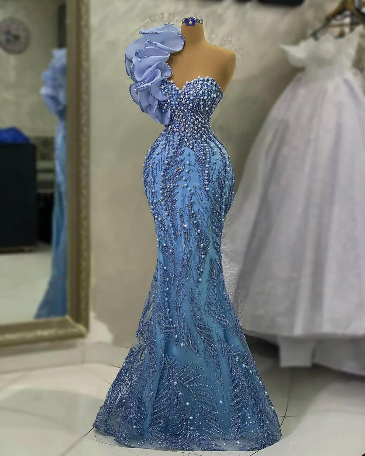 Mermaid Prom Dresses Ruffles Off Shoulder Reception Dress Sparkly Pearls Beading Formal African Black Evening Gowns