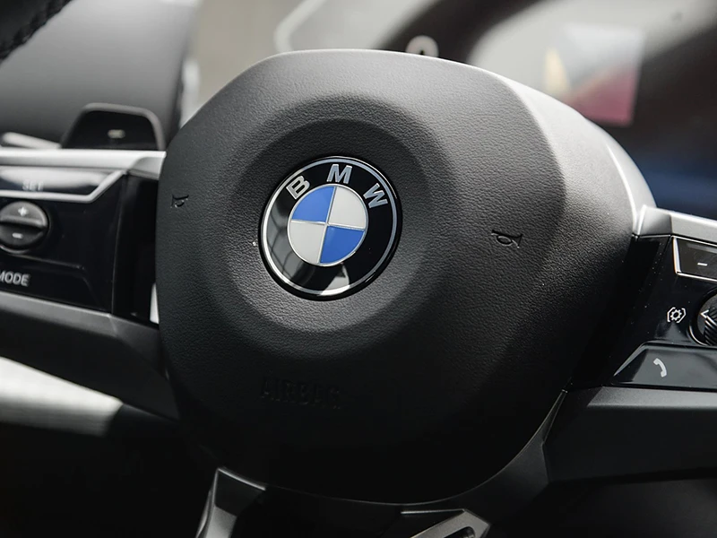 7pcs BMW Emblem Set 82mm 74mm 45mm 56mm 68mm Car Front Hood Logo Rear Trunk Badge Wheel Center Hub Caps Steering Wheel Sticker