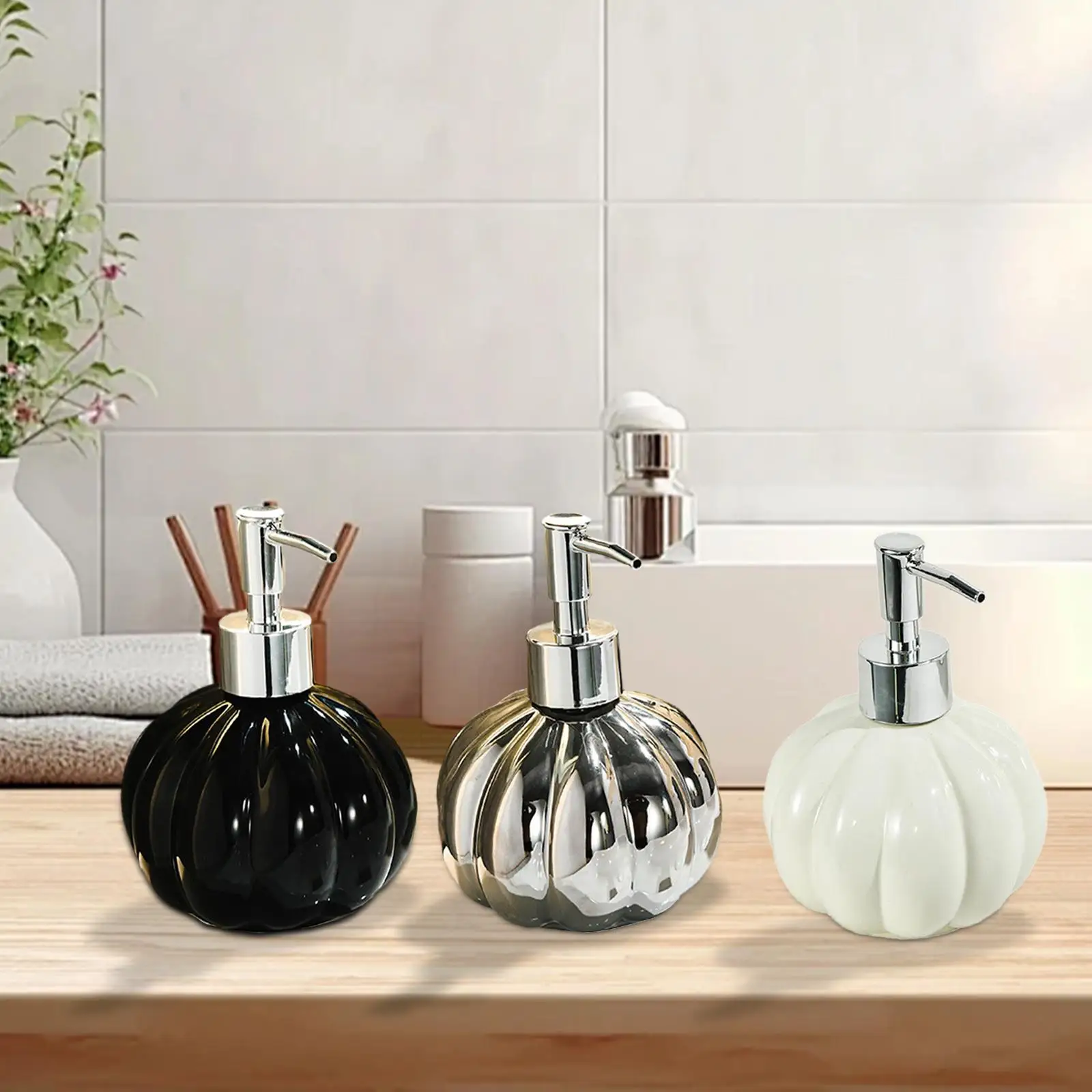 Ceramics Soap Dispenser 350ml Novelty Decor Creative Countertop Soap Dispenser for Laundry Room Lotion Kitchen Hotel Bedroom