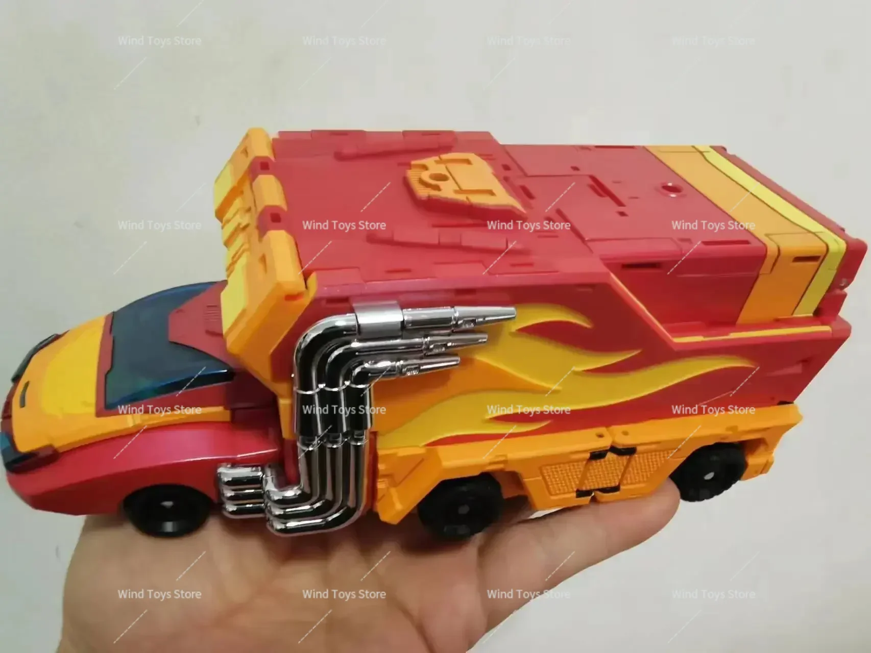 In Stock Transformation Toy DX9 D06 Transformation Action Figure Rodimus Prime Metallic Folding MP Action Figure