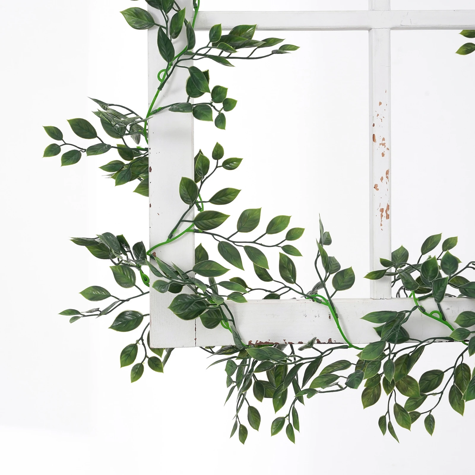 Green Banyan Tree Leaves Vine, Artificial Plant Vine, Simulation Ivy Vine, Hanging Artificial Decoration for Home,108cm Lenght