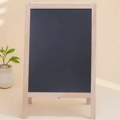 Dubbelzijdig schoolbord Barstandaard Zwart hout Vrijstaand prikbord Huishoudelijk bord Gemakkelijk af te vegen Schoon schrijfbord voor bar