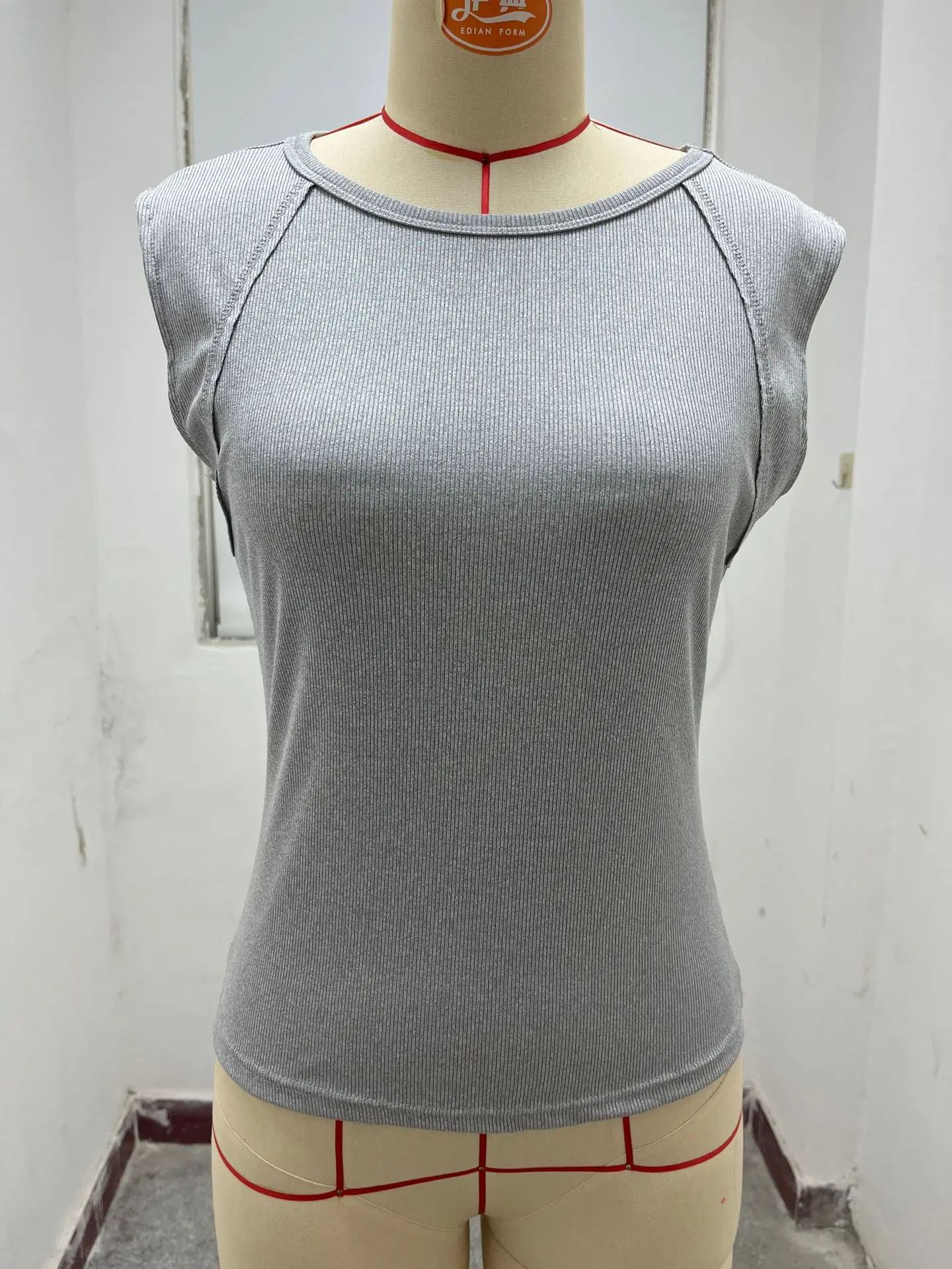 

Solid Sleeveless Round Neck Slim Ribbed Sexy Spicy Girl Top Daily Clothing Street Trendy Summer Women's Fashion Skinny T-Shirt
