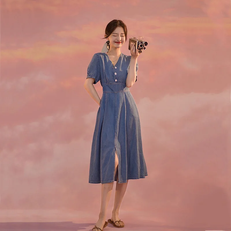 robe-longue-en-jean-bleue-a-col-en-v-pour-femme-style-decontracte-chic-manches-bouffantes-ideale-pour-l'ete-et-les-pauses-the-longueur-ajustee-a-la-main