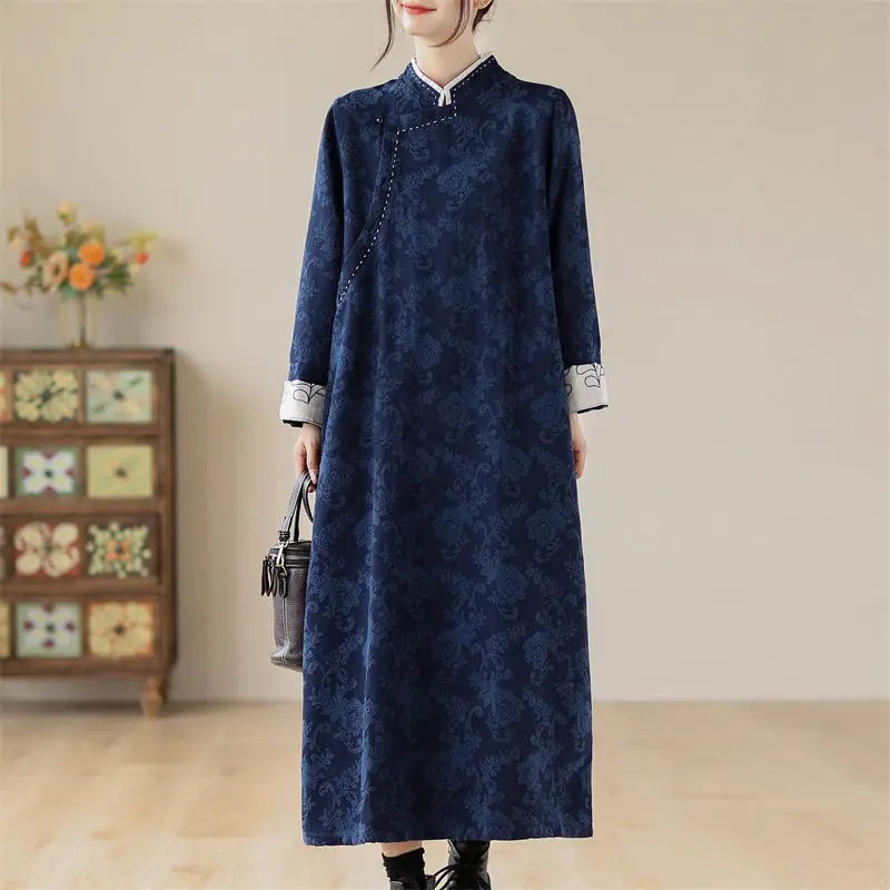 

Autumn And Winter Improved Qipao Dress For Women's Leisure Art Large Size Loose Standing Neck Retro Floral Dress Female Z4347