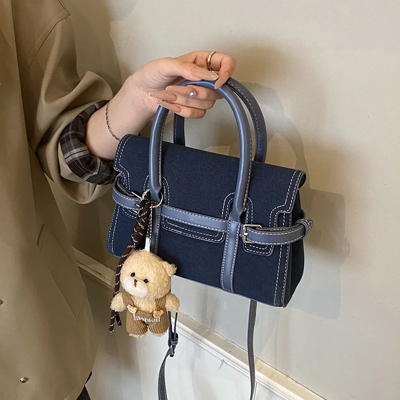 

Новая женская сумка через плечо 2025 года — маленькая квадратная сумочка в стиле ретро, ручная сумка через плечо, винтажная модная сумка, повседневная/офисная коричневая сумка