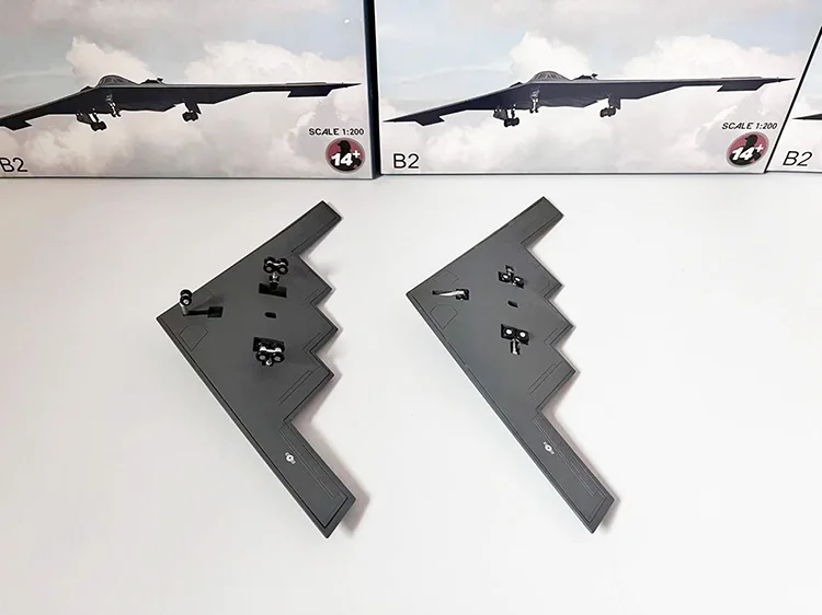 1/200 مقياس الولايات المتحدة سلاح الجو B2 B-2A طائرة طائرة طبق الاصل لعبة مجسمة لجمع العرض