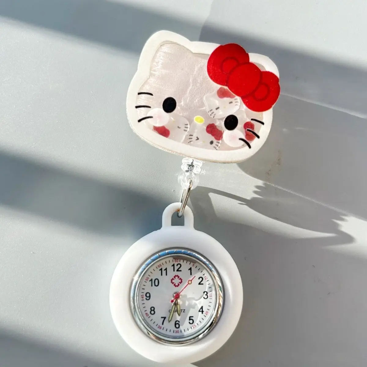 

2025 new Hello Kitty cat rocking music retractable chest watch nurse pendant watch cute doctor student exam pocket watch