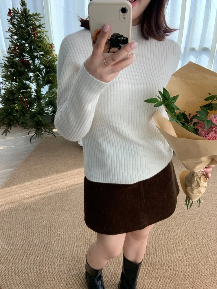 

Korean Style Corduroy A-Line Skirt for plus Size Women High Waist Zipper Design Casual Color Autumn Fashion