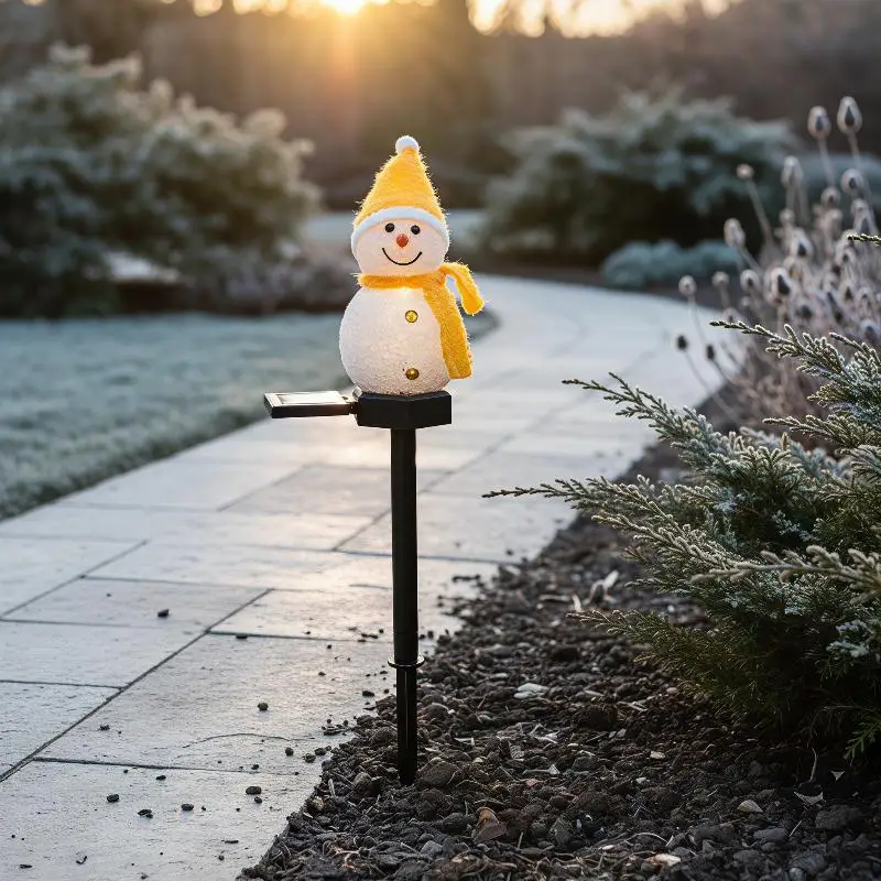 Solar Powered Christmas Snowman Stake Lights Warm LED Glow Cute Hat Scarf Perfect For Outdoor Yard Pathway Decoration