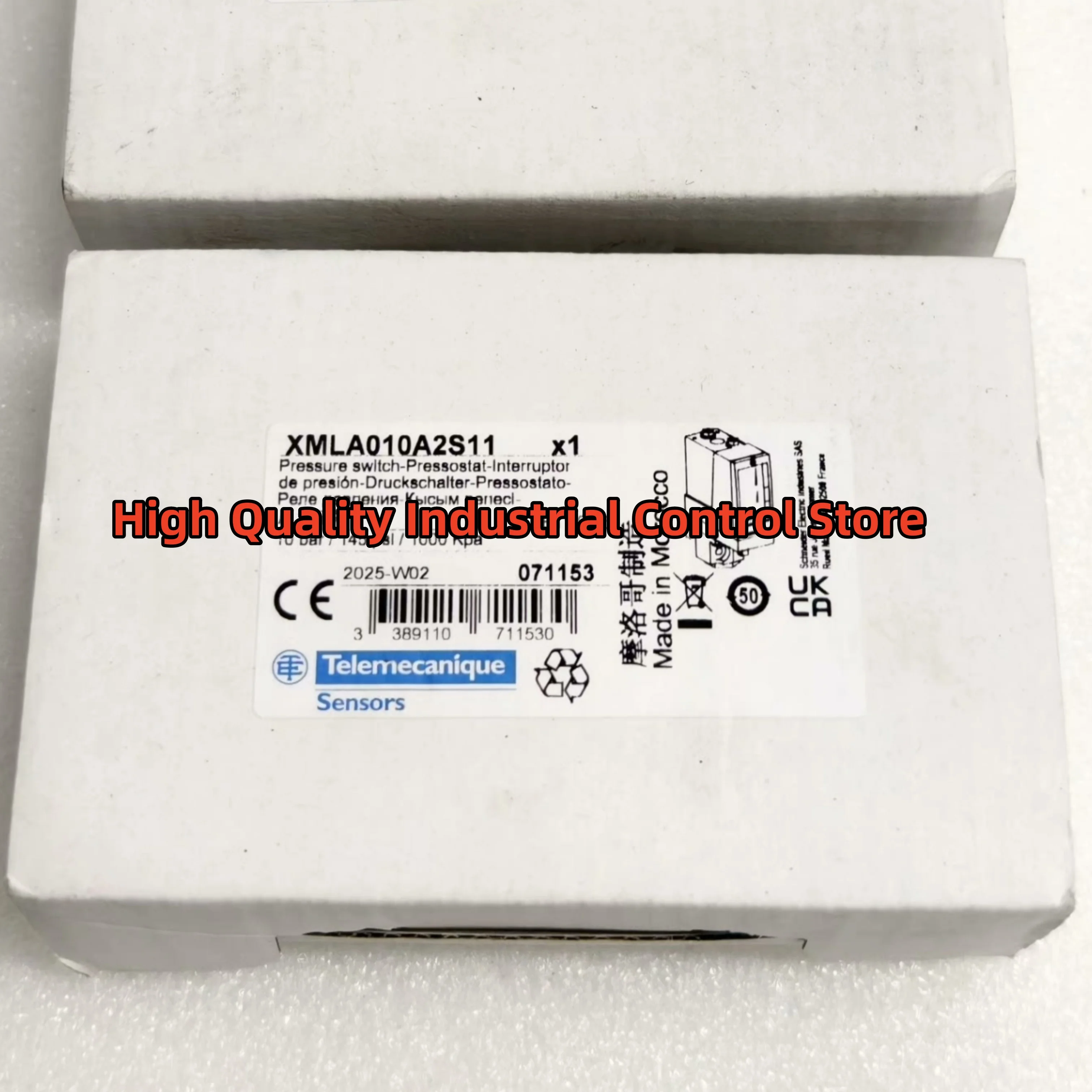 

XMLA004C2S11 XMLA010A2S11 Pressure switch new in box