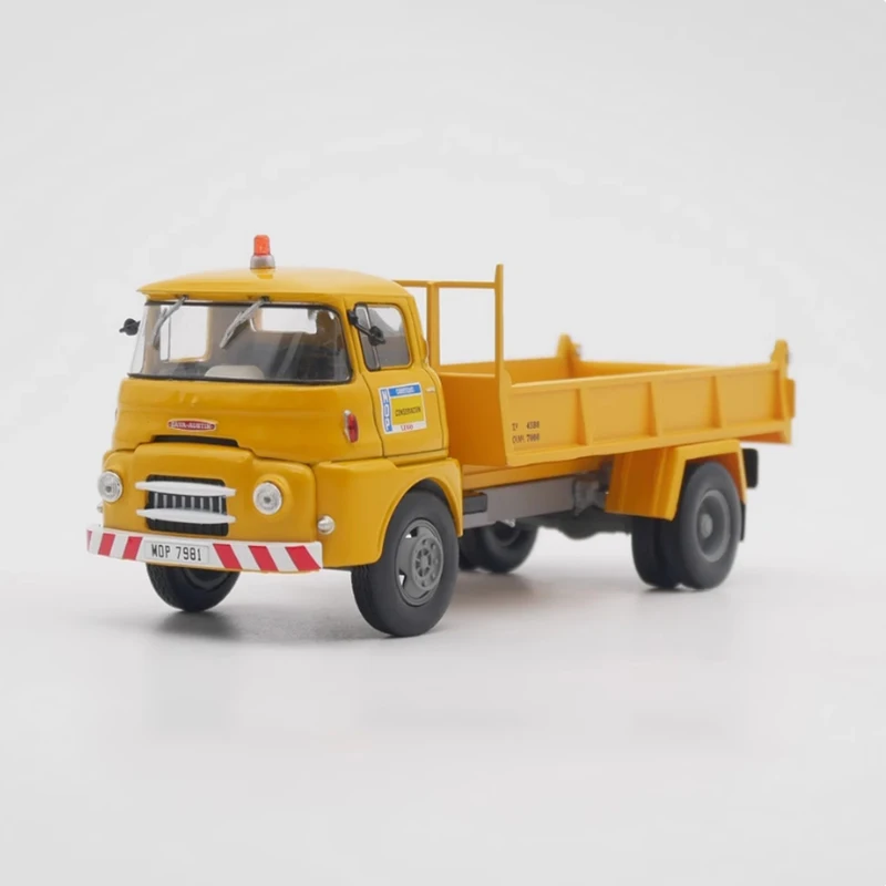 

IXO Diecast 1:43 Scale Sava-Austin A-404 Truck Alloy Car Model Collection Souvenir Holiday Gift Static Display Oranment