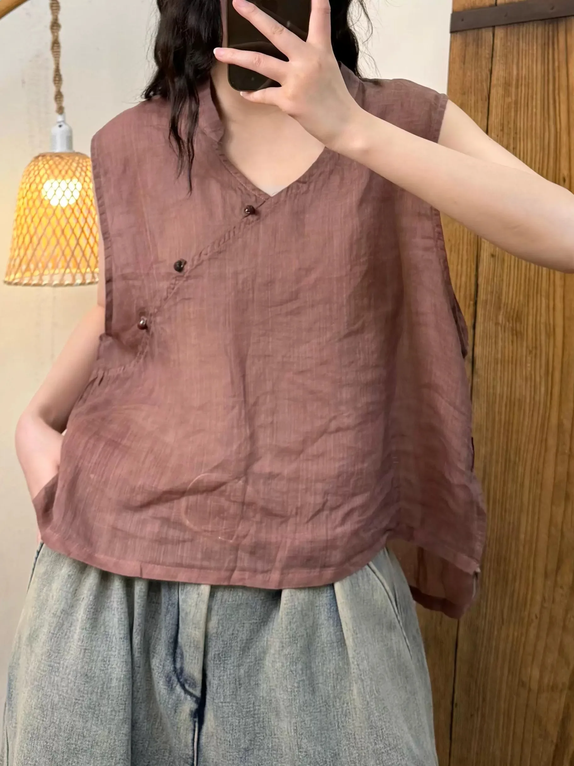 

Cotton Linen V-Ne T Top Women's Slim Fit Svel irt Button Detail Summer Faion Casual Wear Artistic Sle