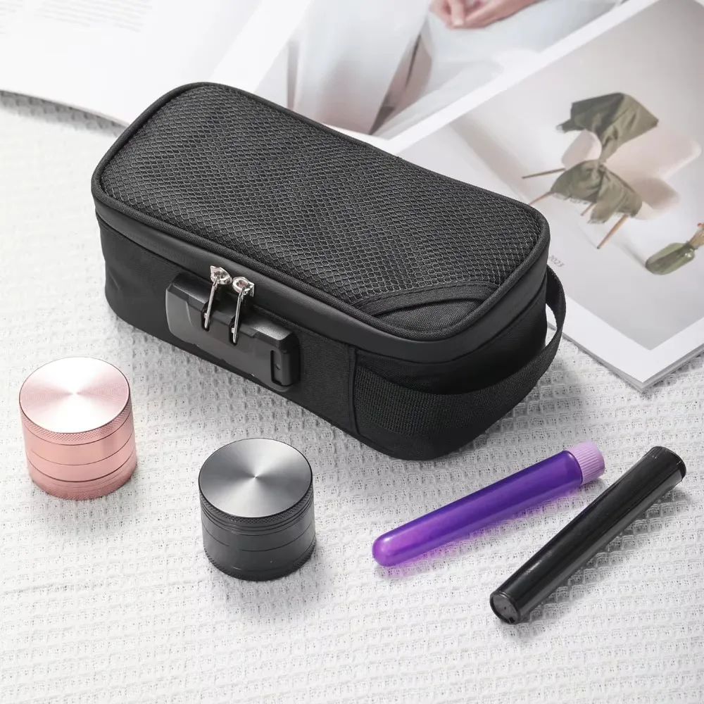 Smell Proof Bag Large-capacity with Lock Activated Carbon Deodorant Bag Portable Pipe Bag Convenient