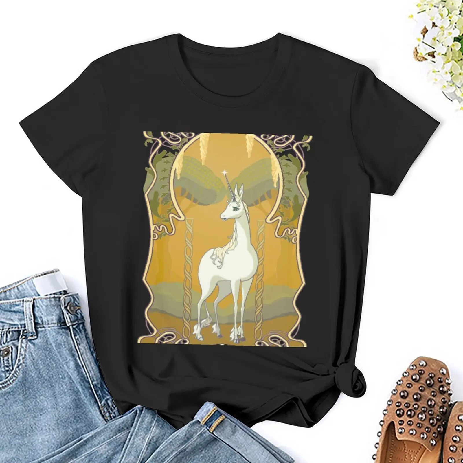 Camiseta de The Last Unicorn Art Nouveau para mujer, ropa kawaii, blusa bonita, camisetas de talla grande, ajuste suelto