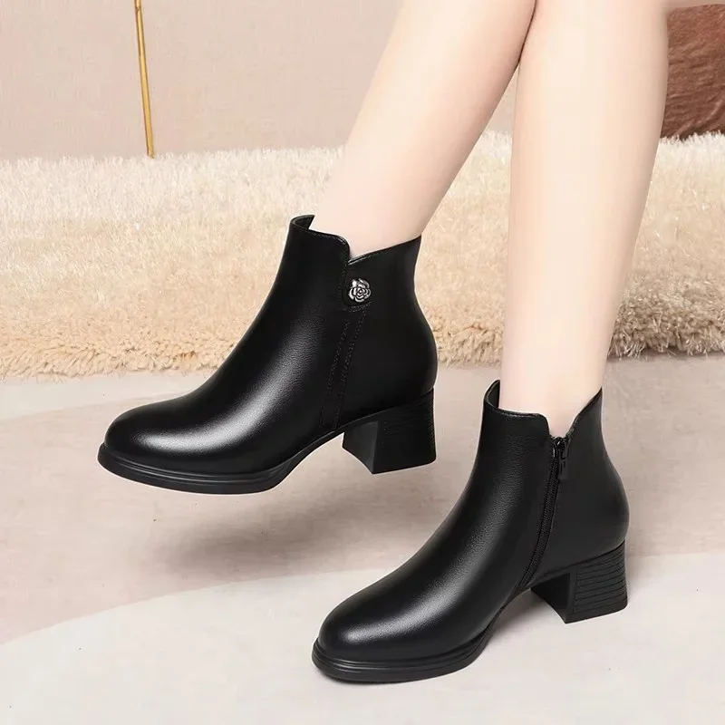 

5cm All Match Soft Leather Shoes Women's Winter Boots 2024 Elegant Med Block Heels Fur Ankle Boots for Office Mom