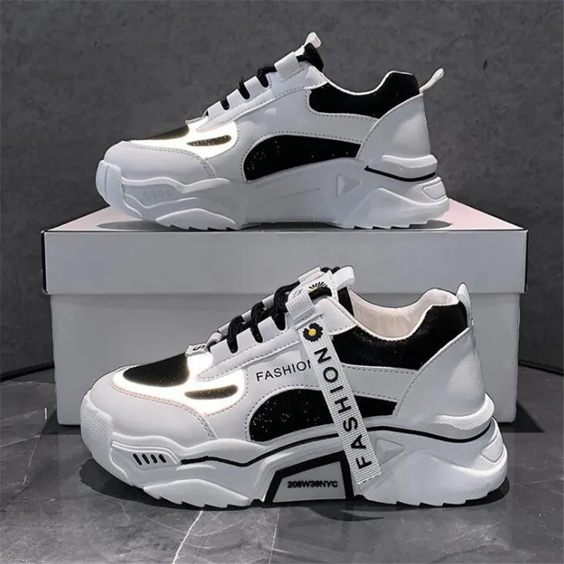 Fashion 2022 Spring Reflective Platform Sneakers Women Shoes Korean Lace Up Chunky Sneakers Mixed Color Women\'s Vulcanize Shoes