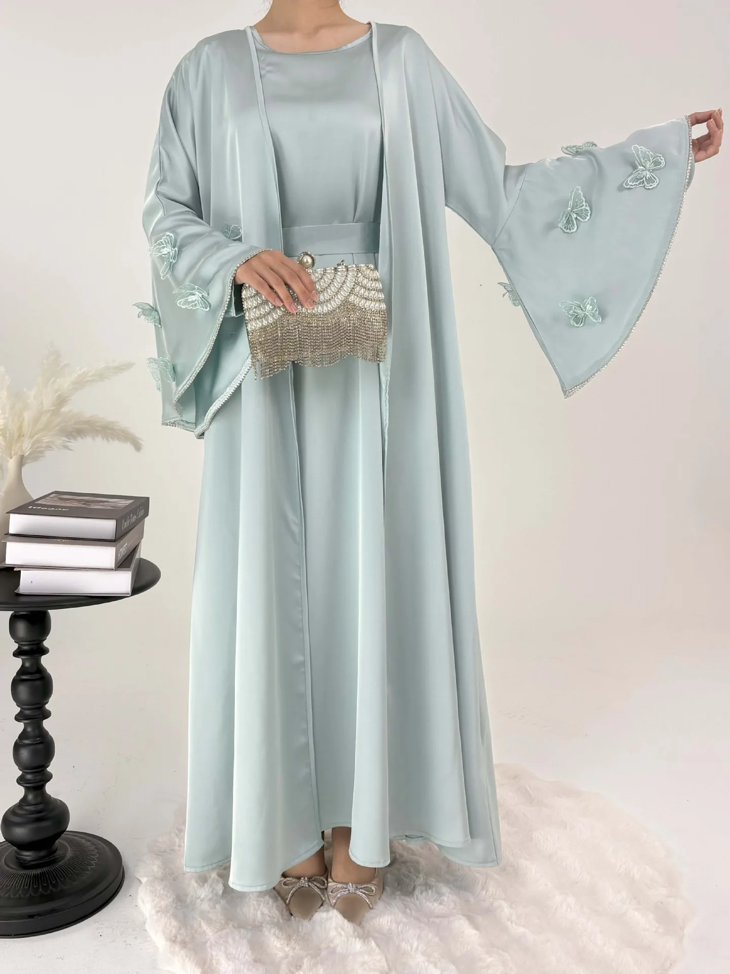 Abito lungo estivo Farfalla ricamata a mano Elegante set Abito lungo musulmano ampio Elegante abbigliamento da donna semplice