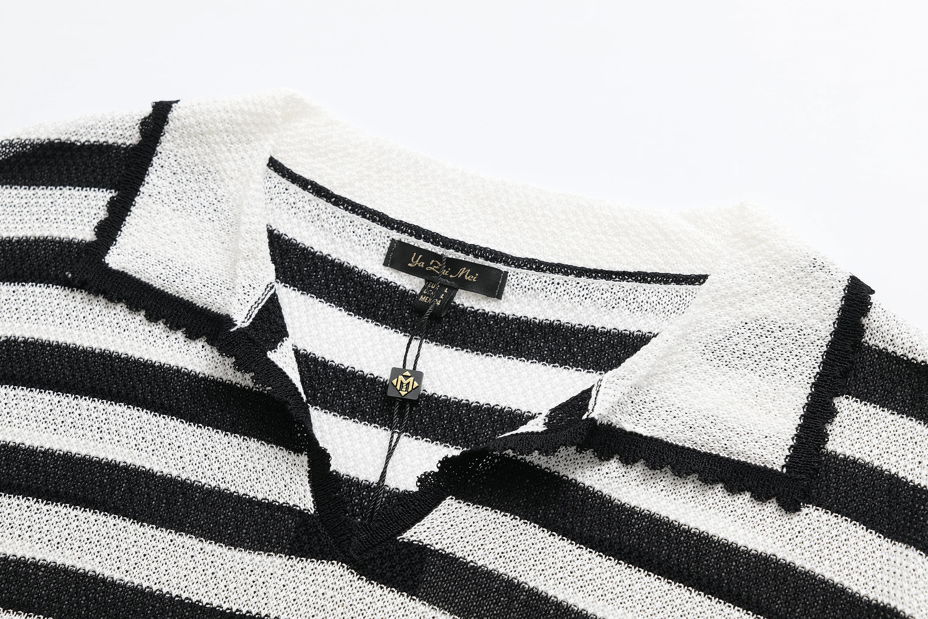 Ethereal MD 2025 massidutti summer new style of Ladies' fashion Chic black and white striped knitted short-sleeved Polo shirt