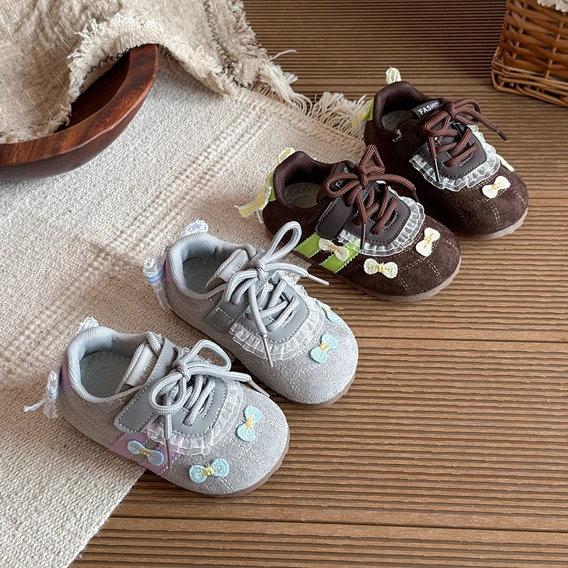 Kids Retro Suede Lace-up Sneakers Breathable Upper Non-slip Rubber Sole Lace Ruffle Casual Shoes for Toddler Girls Daily Wear