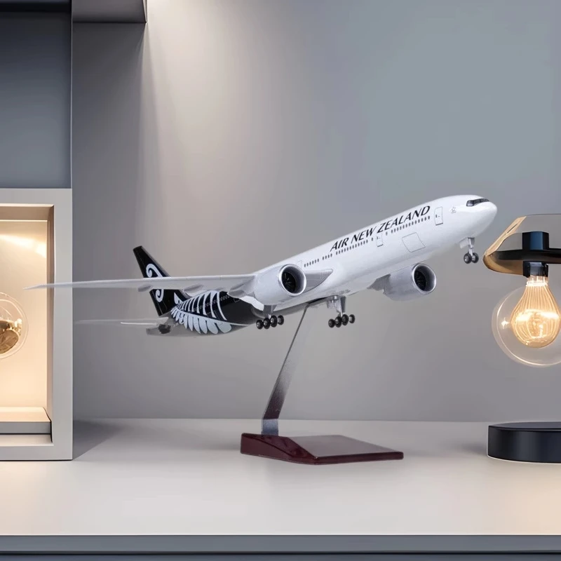 47cm Model Airplanes Boe-ing 777 Air New Zealand Airlines B777 Plastic Model Diecast Aircraft With Wheels For Collections And Di