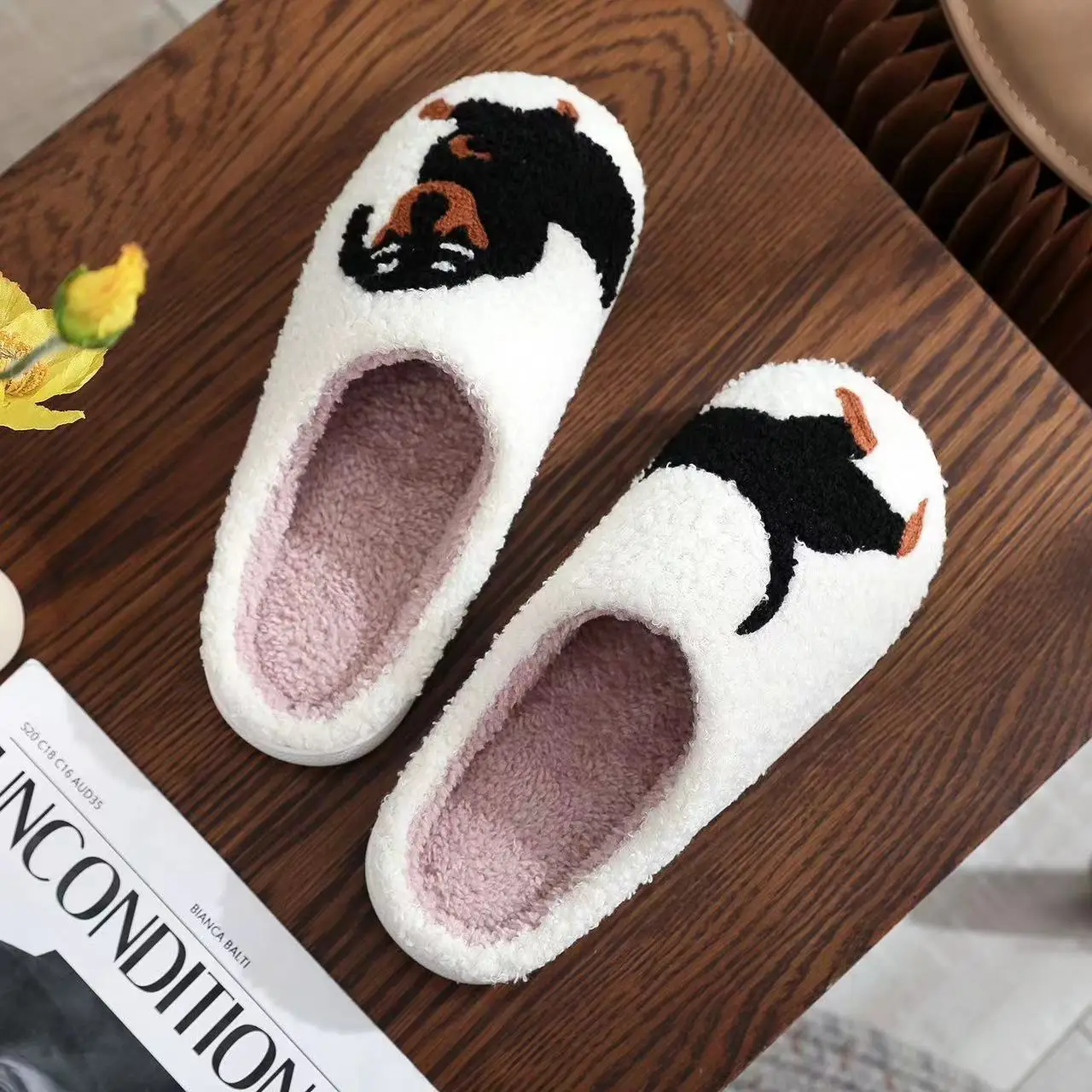 Light Weight Dachshund Slippers Home Cotton Embroidered Flat Shoes Soft Bottom Korean Fashion Cartoon Animal Fluffy Slipper